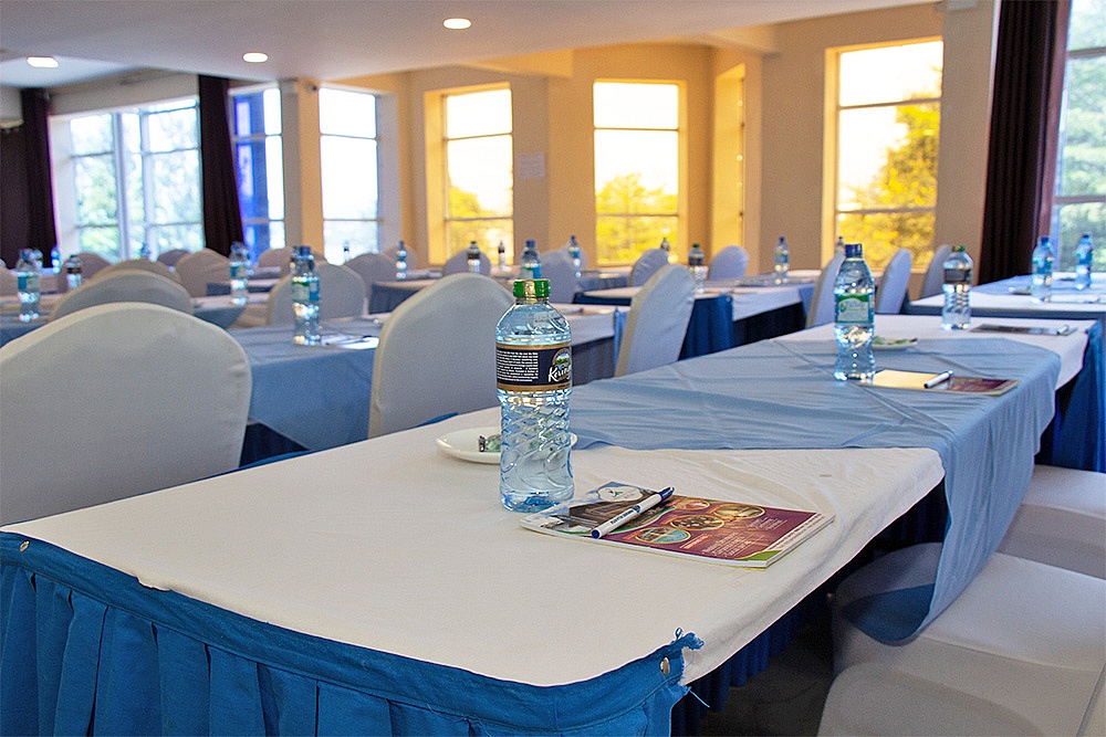 Parkside villa kituin nzabani hall-11
